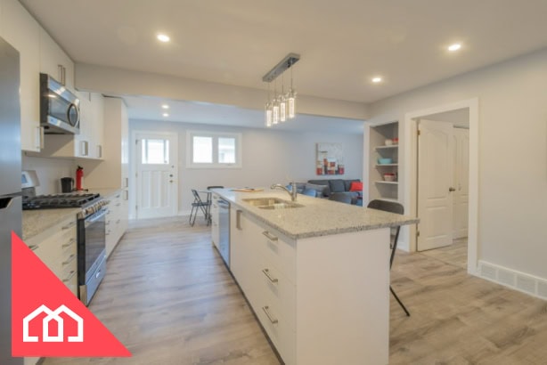 13 Lyall St. Unit A, Ottawa, ON K2E 5G5