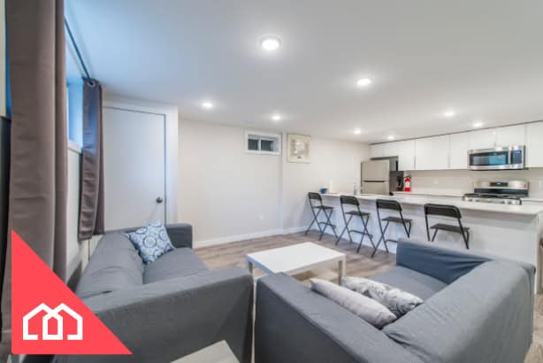 96 Lotta Ave., Unit B, Ottawa ON K2G 2B9